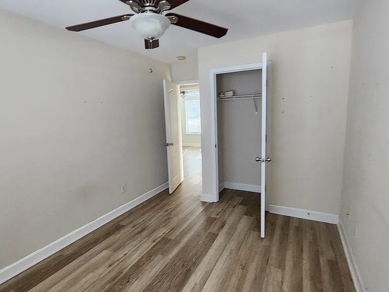 9667 Mendenhall View Dr — Photo 15
