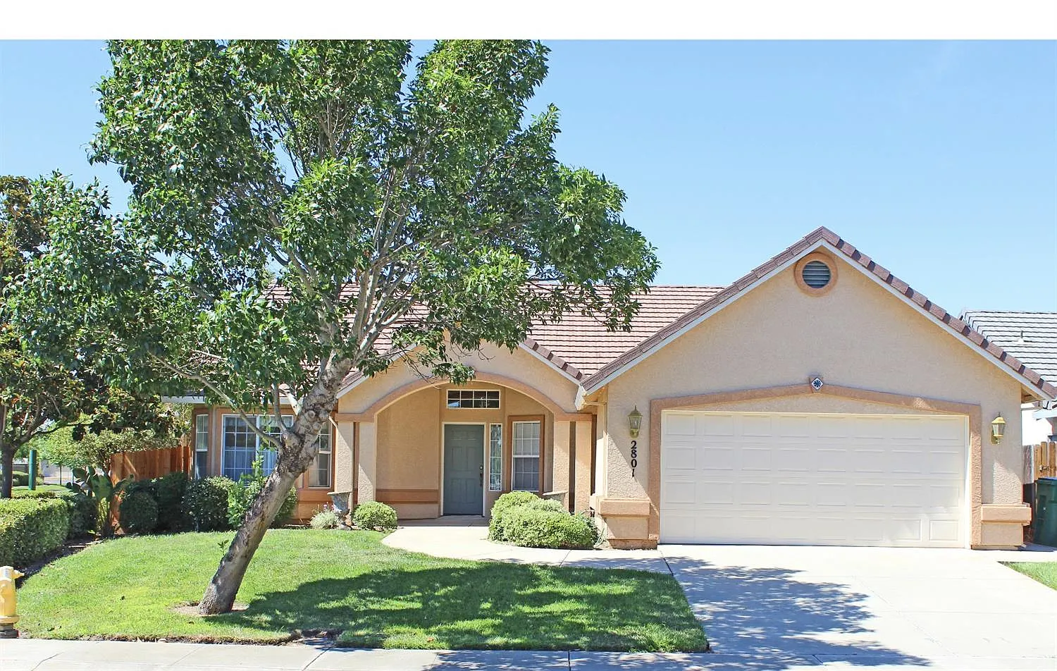2801 Winged Foot Way photo 1
