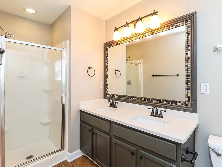 11909 Aubreywood Dr — Photo 13