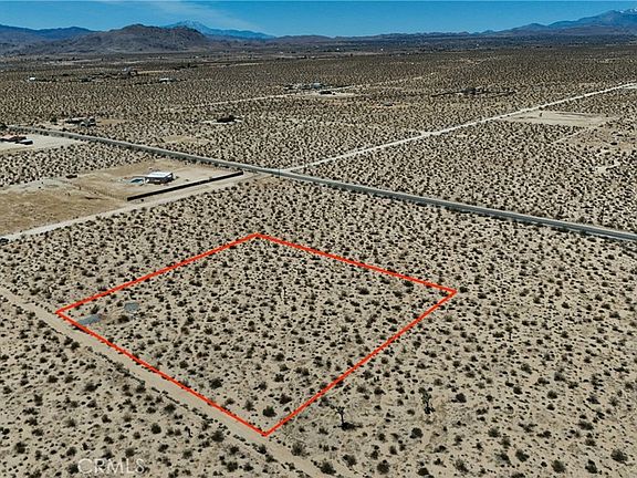 3rd image of 1820 Milky Way Ave