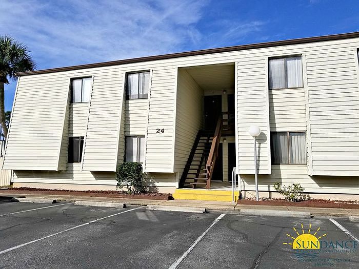 1st image of 219 Lincoln Dr