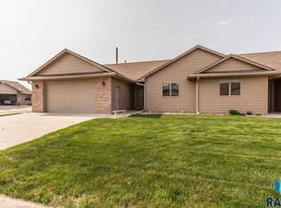 4507 E Kearney Pl, Sioux Falls, SD 57110