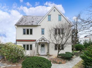 38 Sagamore Rd, Bronxville, NY 10708