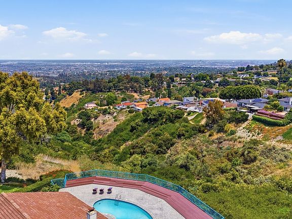 4th image of 27138 Diamondhead Ln