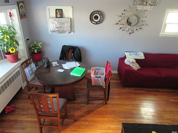 3rd image of 243 Linden Ave