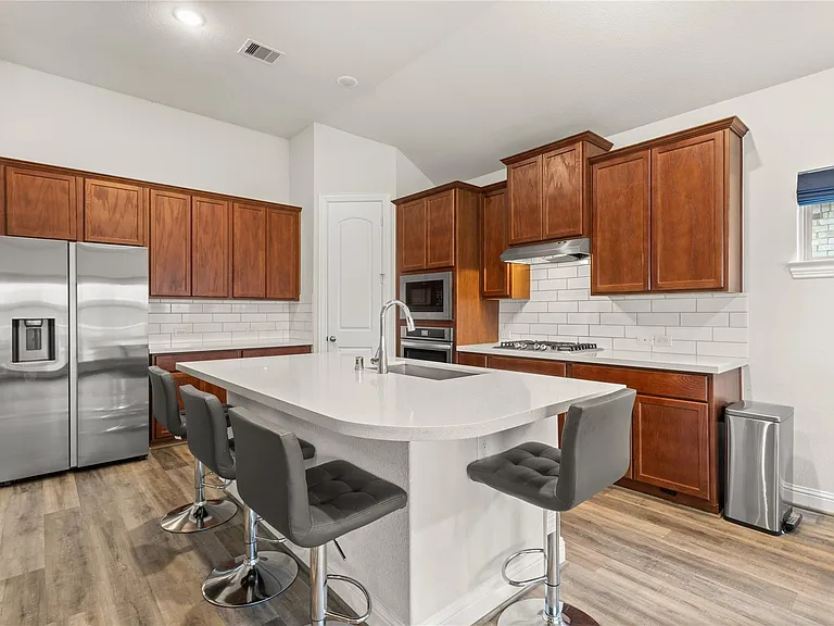 6027 Thief River Falls Dr — Photo 13