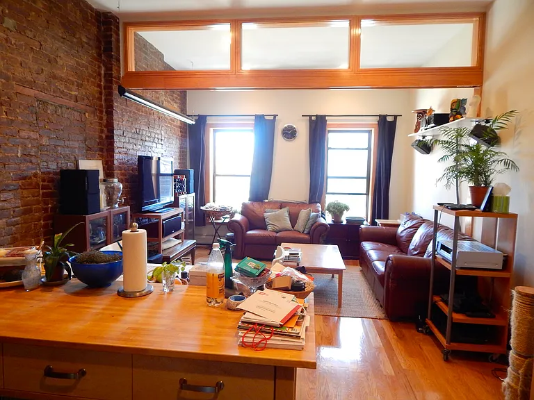 516 4th Ave #2L — Photo 2