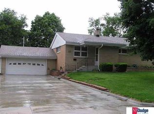 4405 Madison St, Omaha, NE 68107