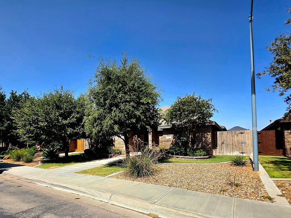 2nd image of 6008 Frio Dr