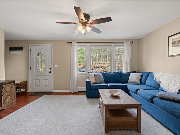 4th image of 151 Rockingham Road #A
