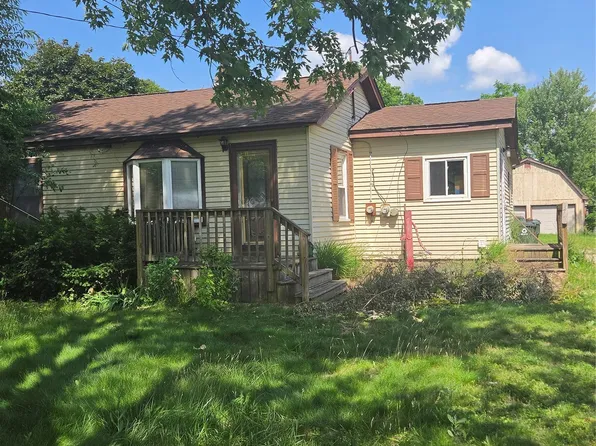 4733 Jamm Rd, Orion, MI 48359