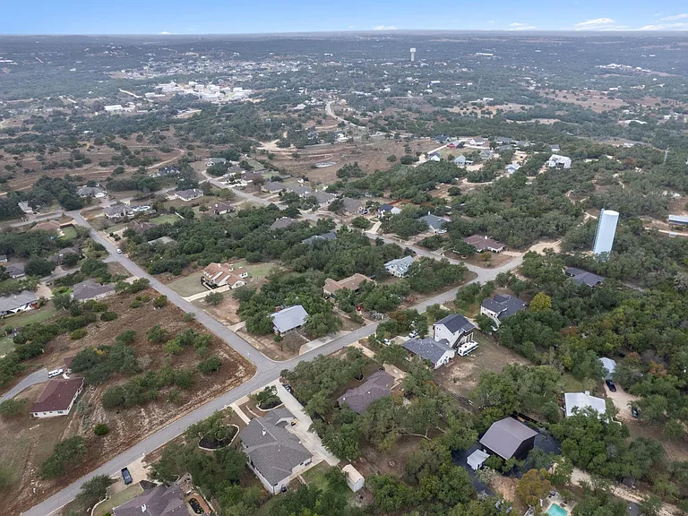 900 Morgan Hill Dr — Photo 27