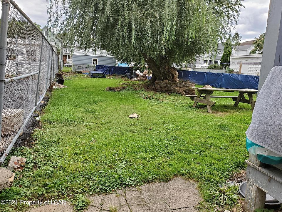 2nd image of 292-294 Barney St
