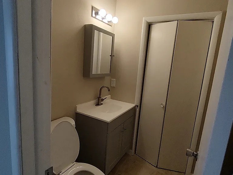 102 Carrigan Rd #B — Photo 7
