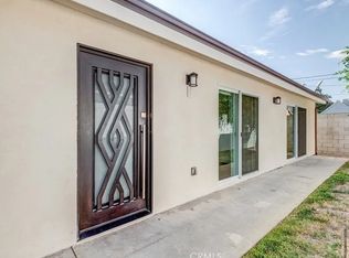 17026 Sherman Way, Van Nuys, CA 91406