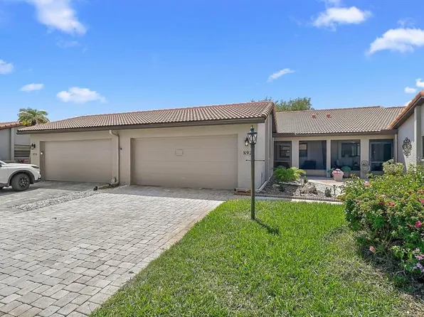 892 Country Club Cir #50, Venice, FL 34293