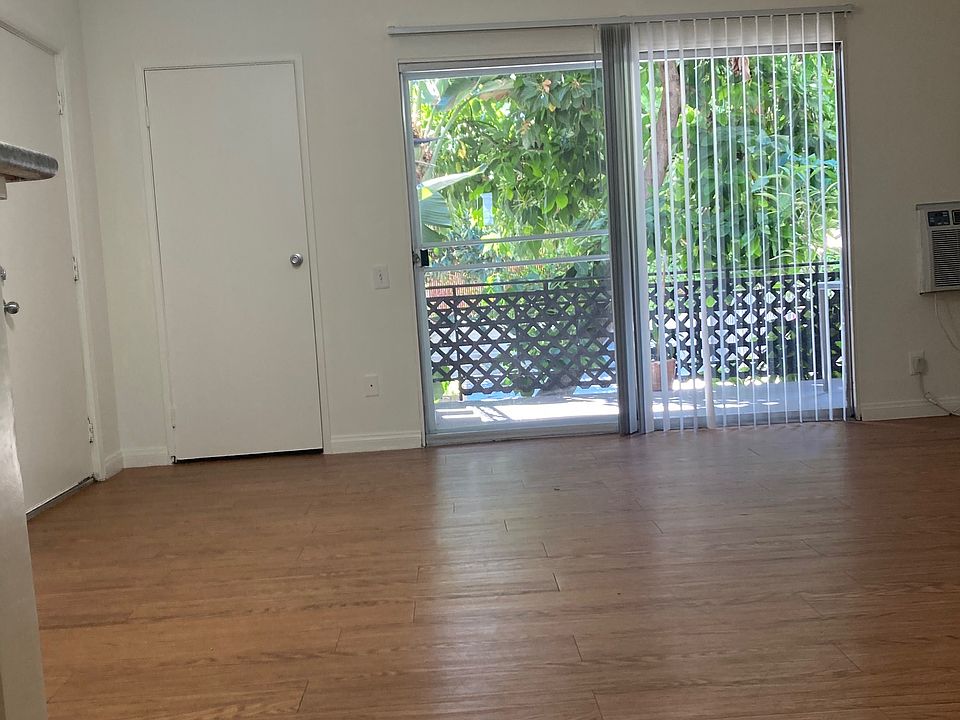 1st image of 4232 Fair Ave #14