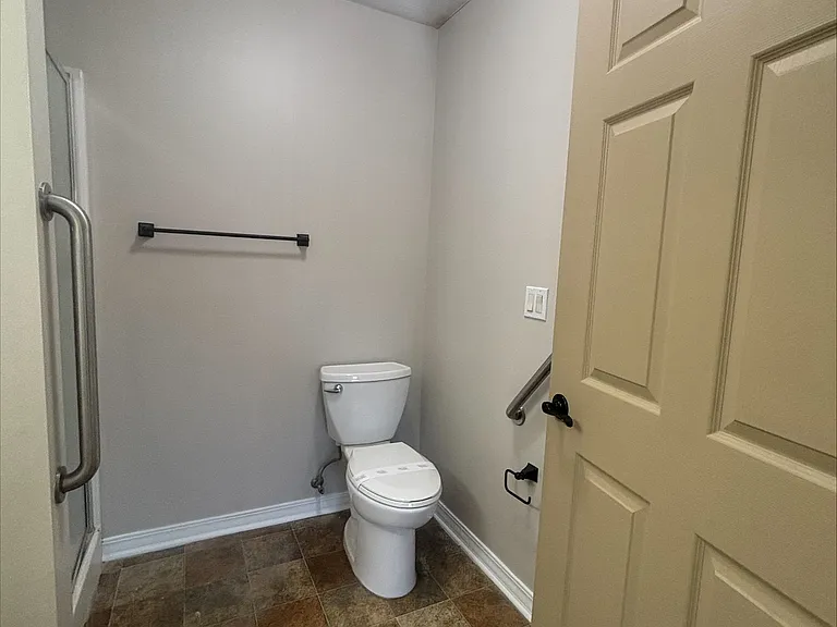 Willow Grove — Photo 16
