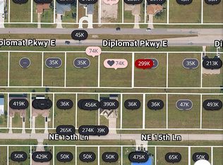 926 Diplomat Pkwy E, Cape Coral, FL 33909