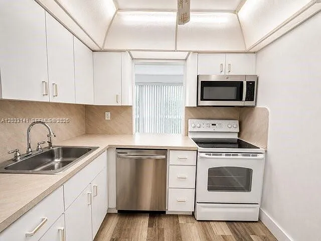 17560 Atlantic Blvd #516 — Photo 7