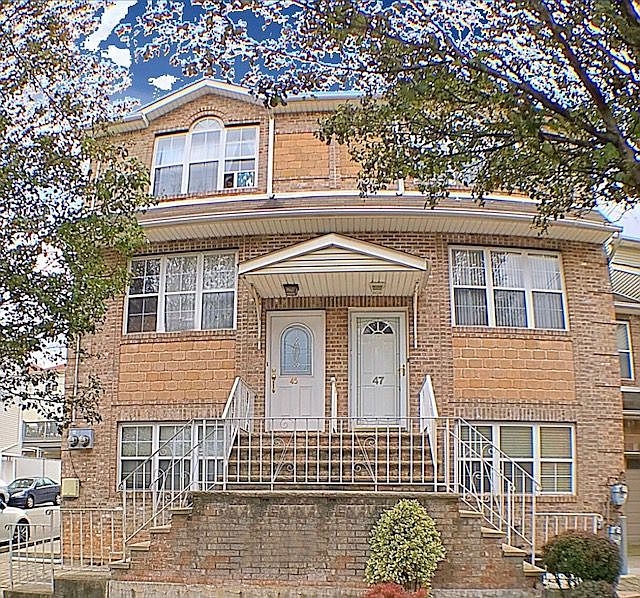 1st image of 45 Essex Dr