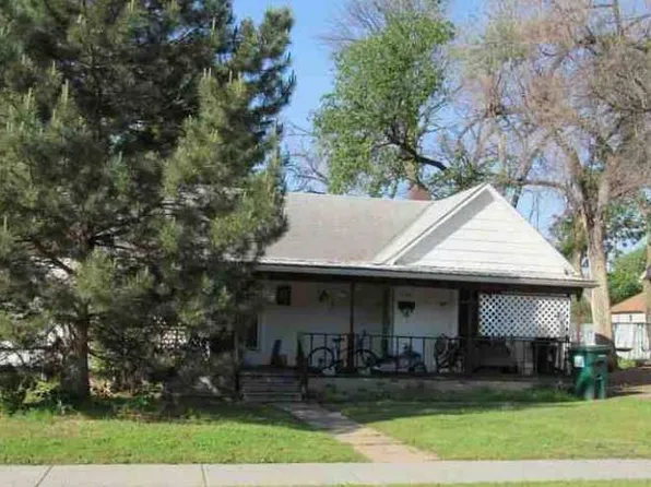 310 W 3rd St, Ellsworth, KS 67439