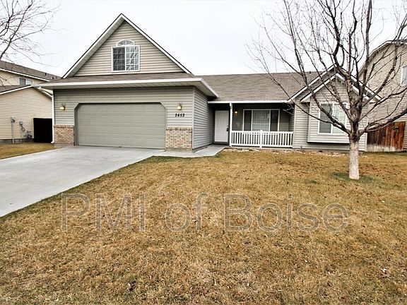 2nd image of 2452 W Bay Pointe Ave