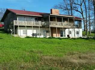 210 Rogers Rd, Converse, LA 71419