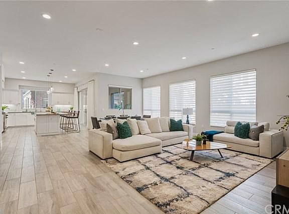 2nd image of 12715 Seabeach Pl APT 2