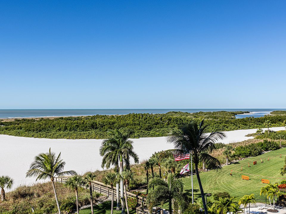 1st image of 260 Seaview Ct APT 610