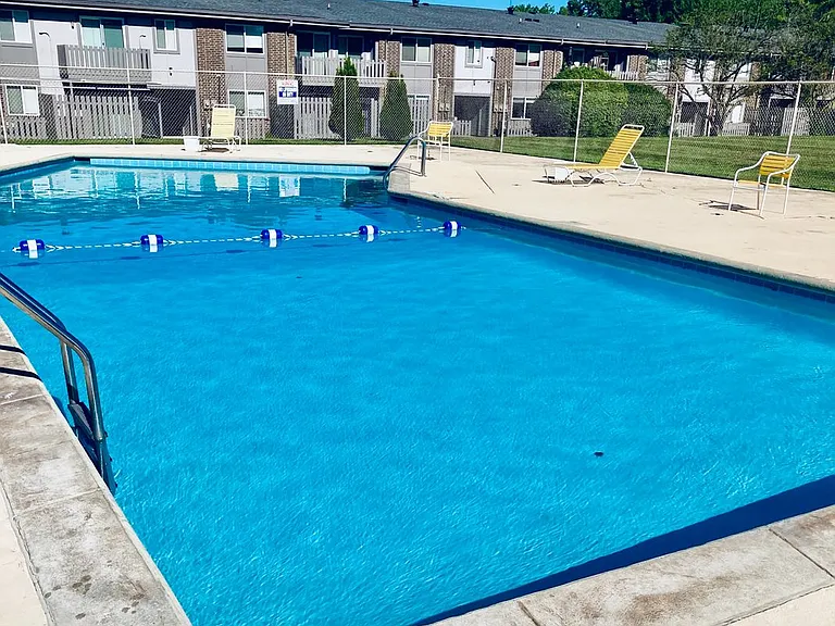 Villages on Madison Apartments — Photo 20