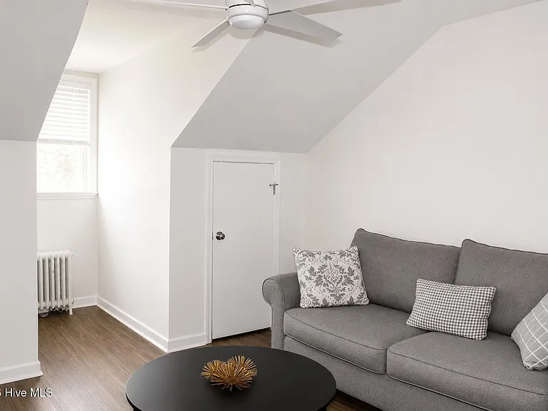 3309 Red Berry Dr — Photo 16