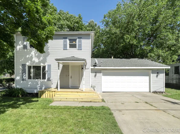 117 S Market St, Hastings, MI 49058