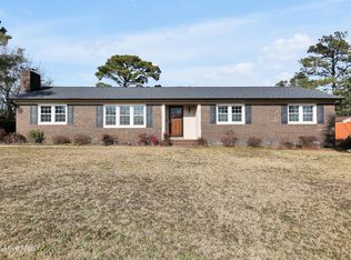 127 Deerwood Drive, Wilmington, NC 28405
