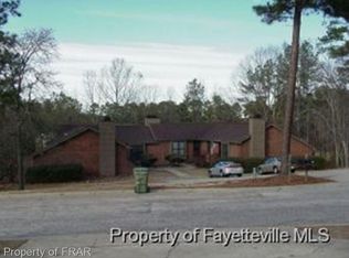 128 Girard Ave, Fayetteville, NC 28311