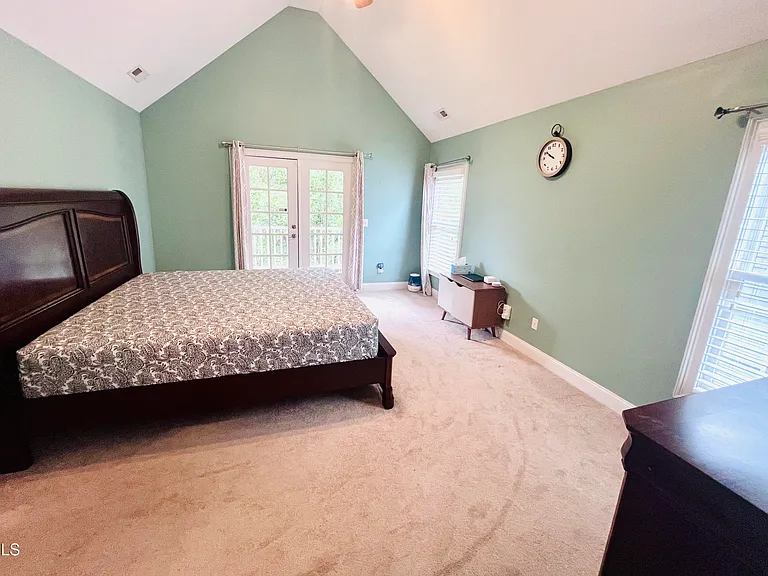 1073 Gold Rock Ln — Photo 19
