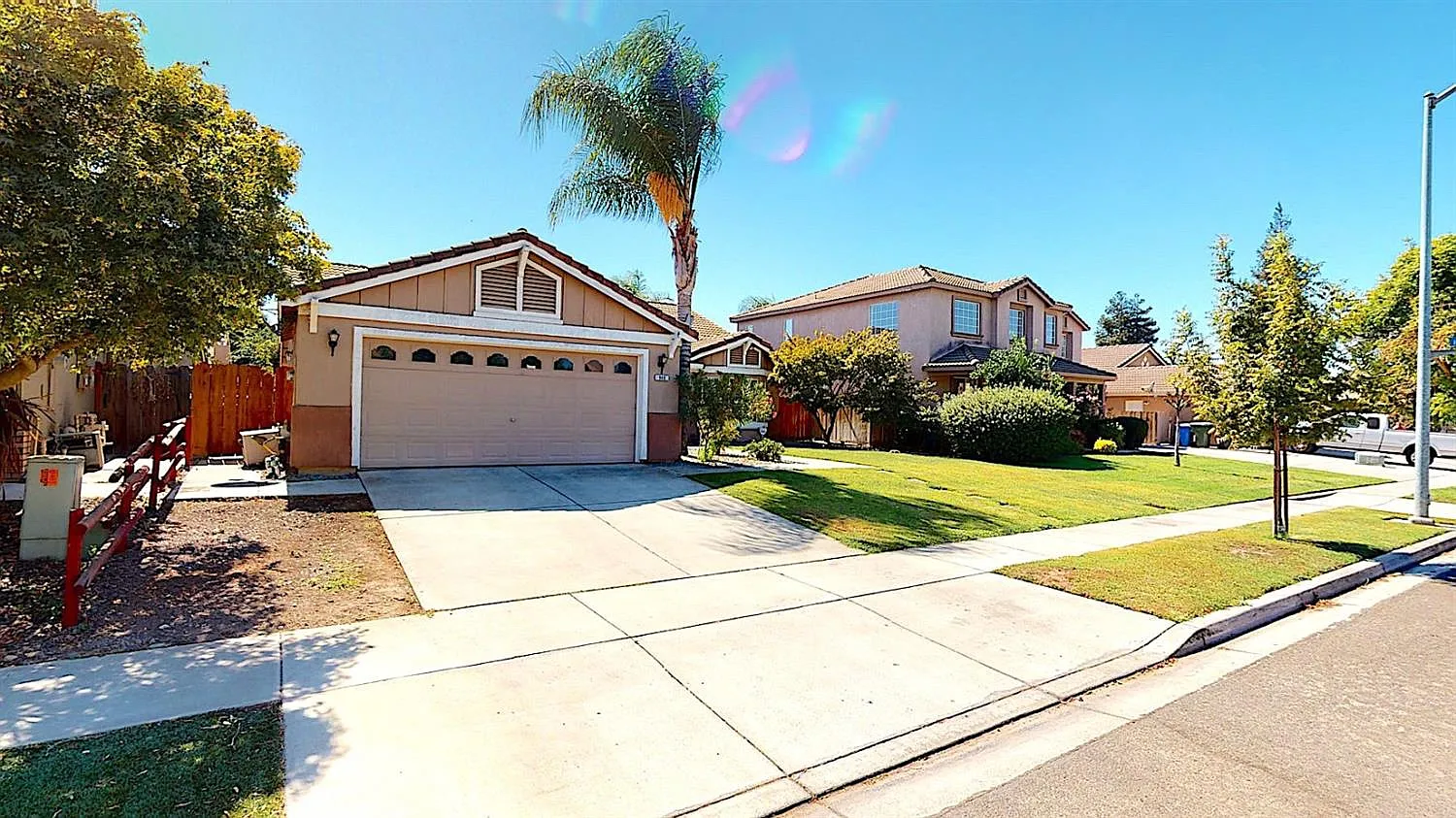 3 bed, 2043 sqft, $2,995 — Photo 4