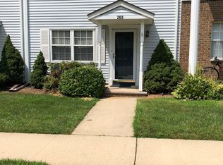 208 Gambocz Ct, Monmouth Junction, NJ 08852