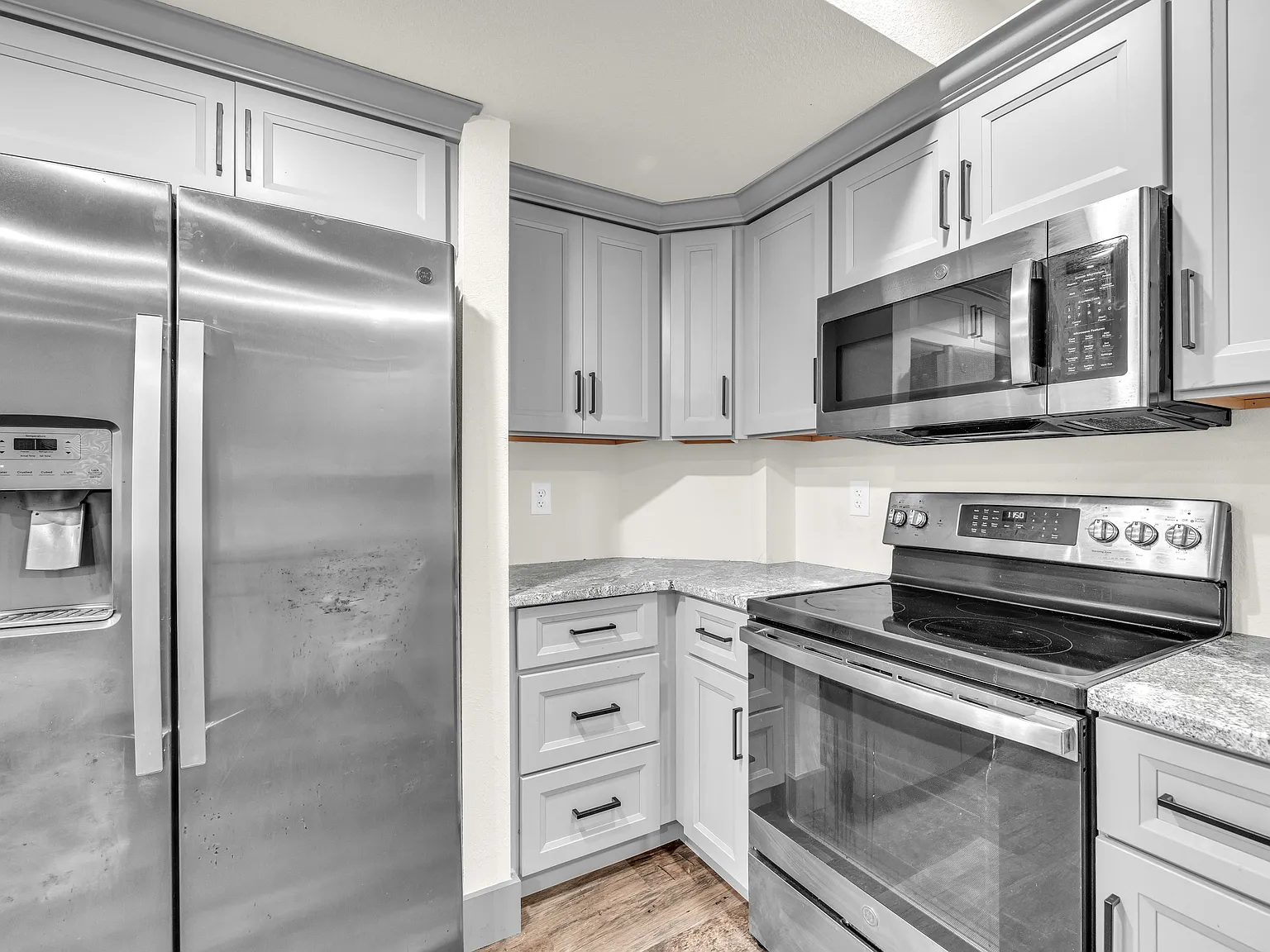 3 bed, 2.5 bath, 1800 sqft, $750 — Photo 4