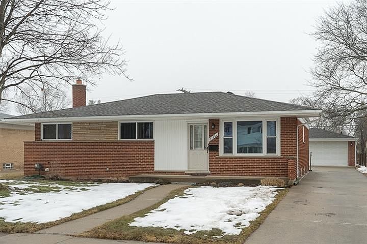 1st image of 31556 Scone St