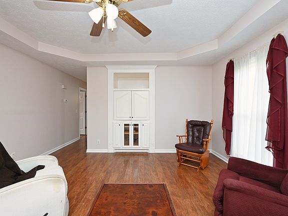 5th image of 4418 Westside Dr