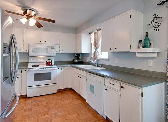 2nd image of 8506 Eaton St