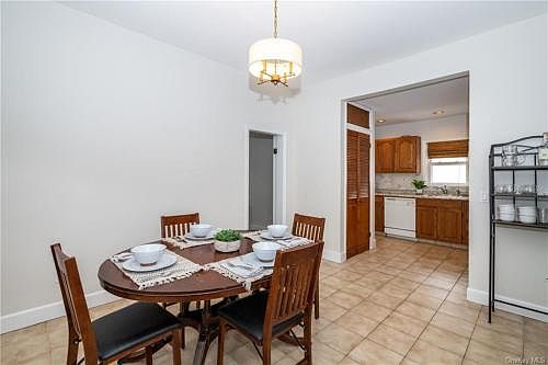 3rd image of 166 Lake Ave Floor 2