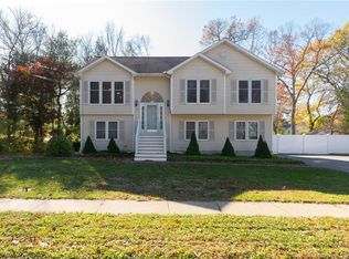 95 Barrister Rd, Stratford, CT 06614