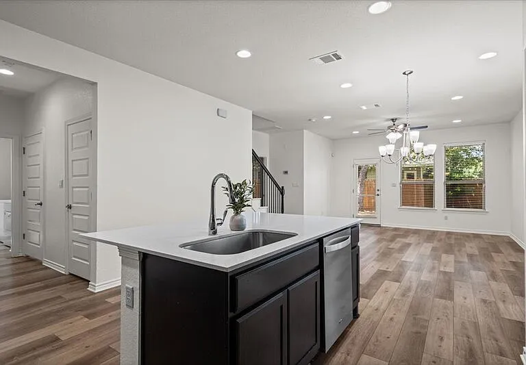 1653 Winding Stream Trl — Photo 7
