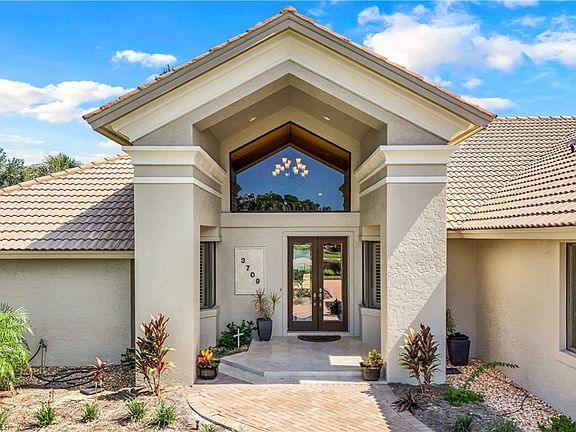 5th image of 3709 Woodlake DR