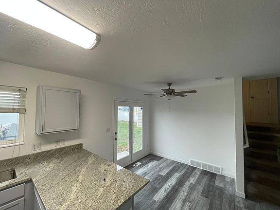 3rd image of 363 S 1500th St W