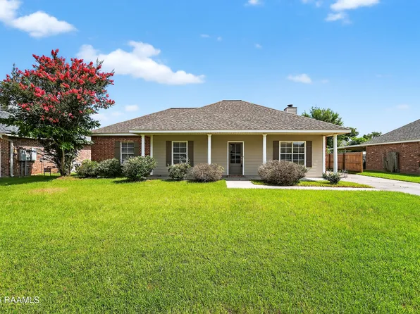 311 Herlil Cir, Carencro, LA 70520