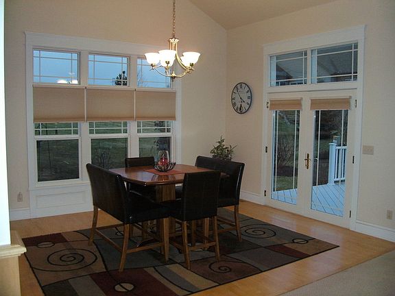Great room dining area