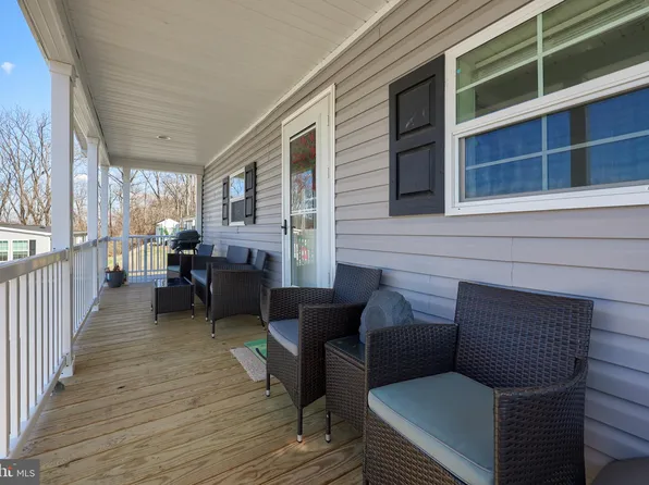 1010 Redwood Ct, Hamburg, PA 19526